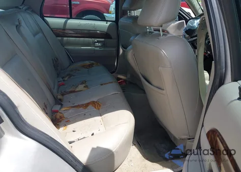 2008 Mercury Grand Marquis Ls z USA, uszkodzony, nr VIN 2MEFM75V58X614324